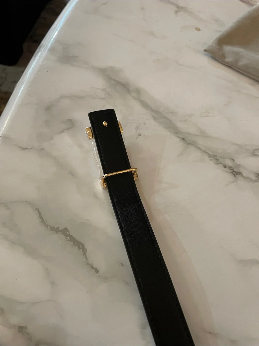 Reversible  H belt